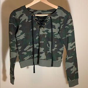 Chick by Glossy crop top